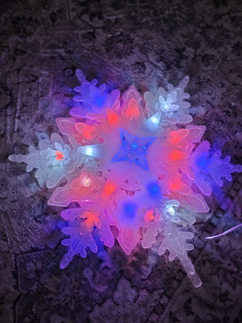 Snowflake Smart LED Lit Tree Topper with Remote - Picture 10 of 10